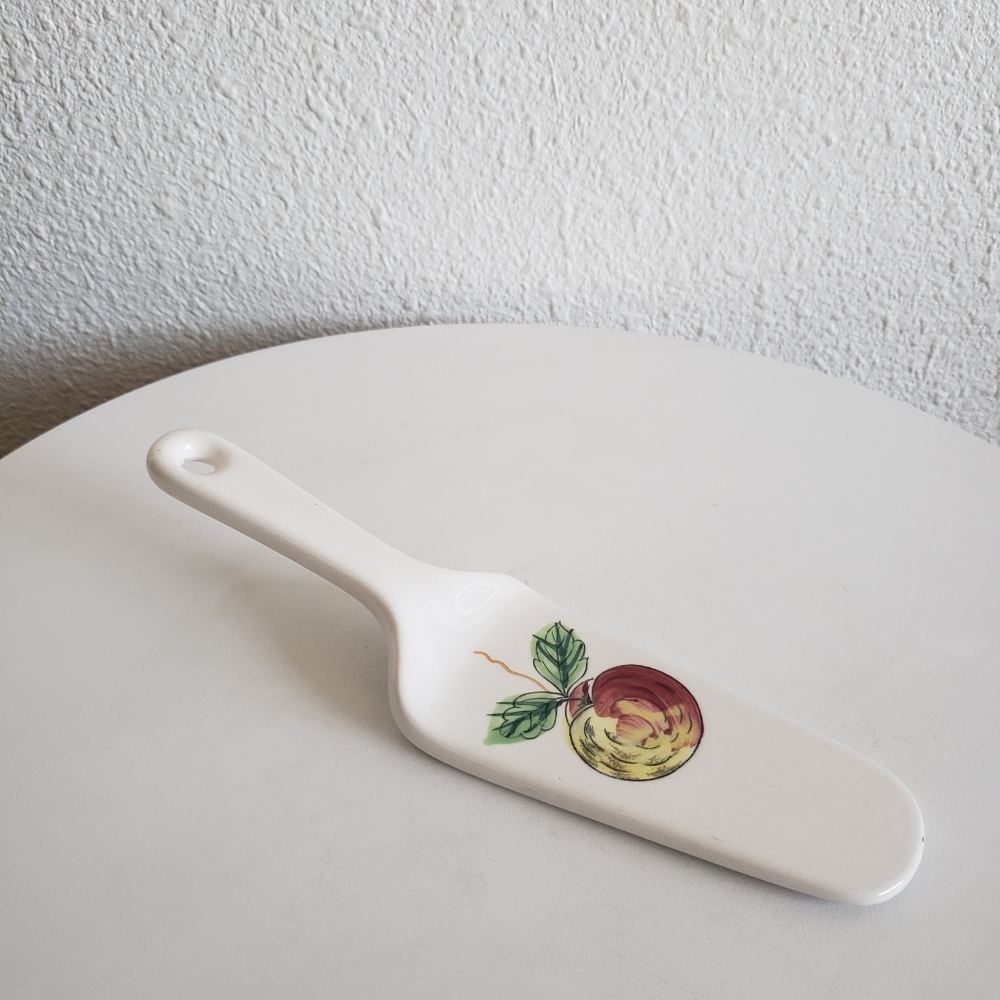 #Vintage Japan Ceramic Cake Pie Server Fruit Pattern